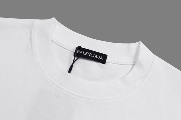 ブランドTシャツ角部分ディテール